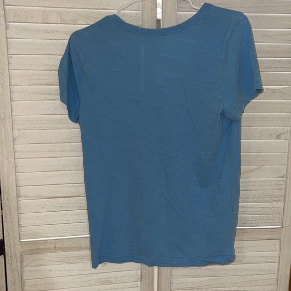 Blue t shirt! - Picture 2 of 2